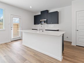 7709 Inwood Hills Lane, Houston TX 77088