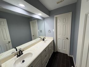 1719 Galleon Oaks Drive, Katy TX 77450