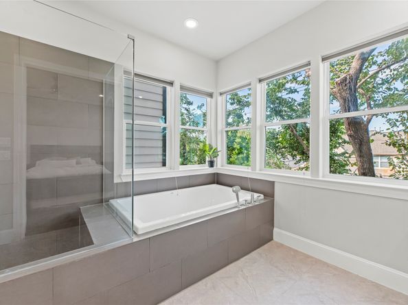 3402 Timbergrove Heights Street, Houston TX 77008