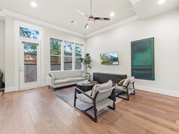 3402 Timbergrove Heights Street, Houston TX 77008