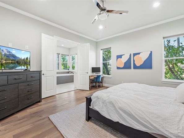 3402 Timbergrove Heights Street, Houston TX 77008