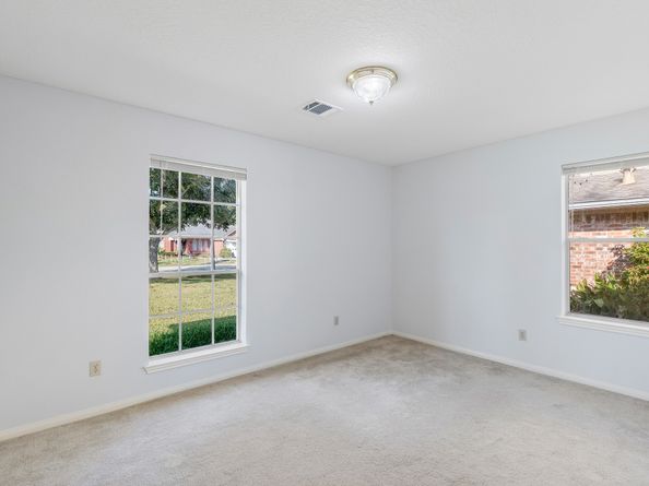 8018 Holiday Lane, Houston TX 77075