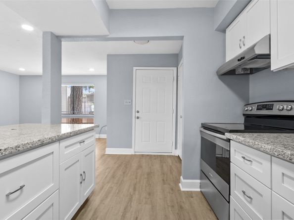 17202 Imperial Valley Drive 34, Houston TX 77060