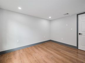 6058 Lyndhurst Drive, Houston TX 77033