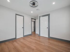 6058 Lyndhurst Drive, Houston TX 77033