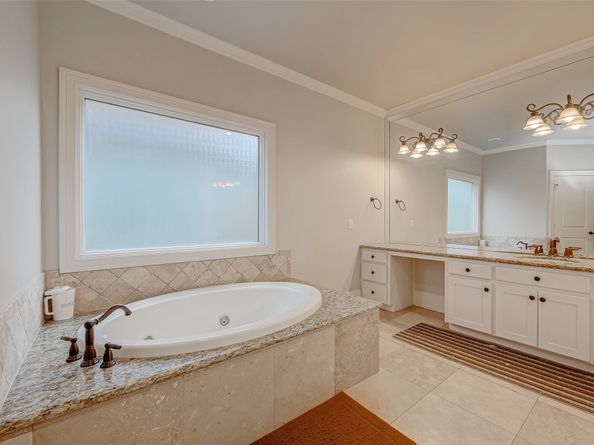 7619 Pine Ridge Terrace Road, Houston TX 77081