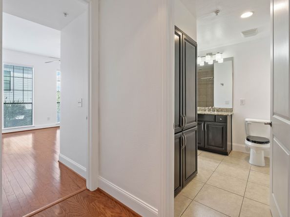 2120 KIPLING Street 301, Houston TX 77098