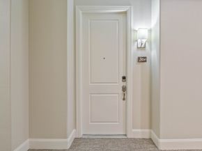 2120 KIPLING Street 301, Houston TX 77098