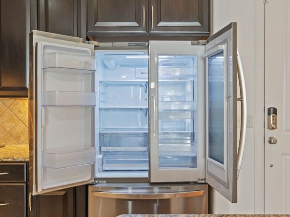 2120 KIPLING Street 301, Houston TX 77098