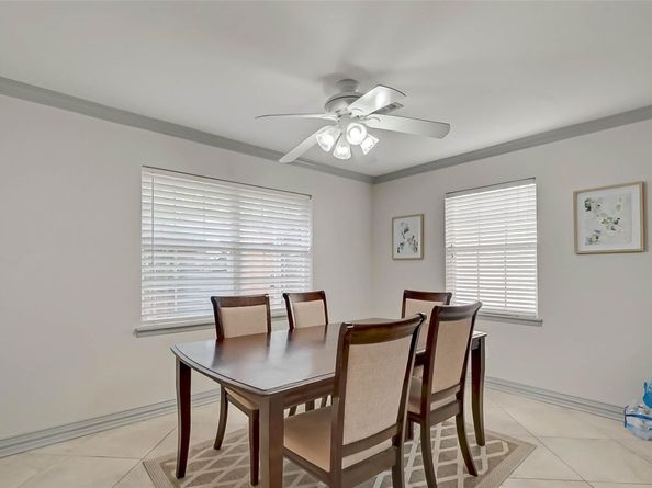 5711 Hummingbird Street, Houston TX 77096