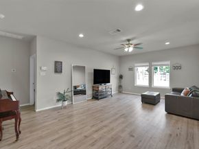 2254 Strong Horse Drive, Conroe TX 77301