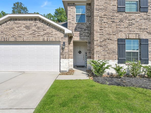 2254 Strong Horse Drive, Conroe TX 77301