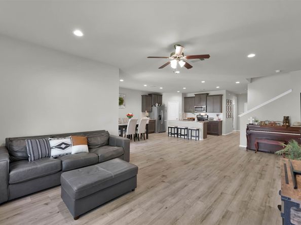2254 Strong Horse Drive, Conroe TX 77301