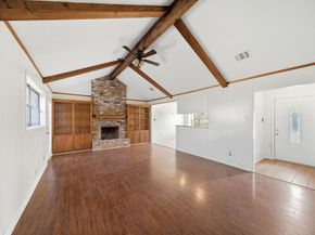 122 White Cedar Street, Houston TX 77015