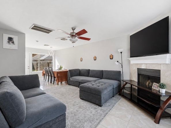 10918 Westbrae Village Drive, Houston TX 77031
