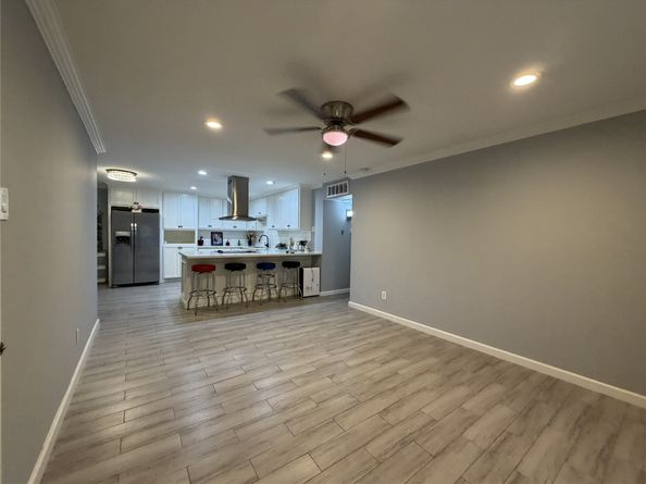 7703 Moonmist B, Houston TX 77036
