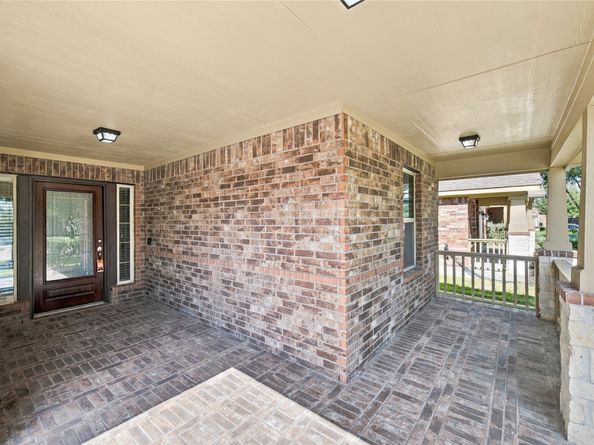 8119 W Pine Creek Bend, Cypress TX 77433
