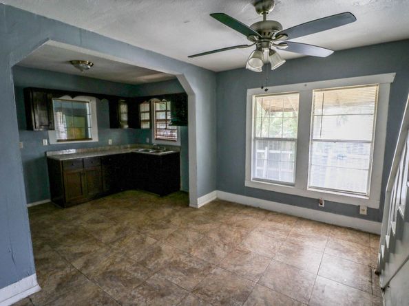 9243 E Avenue O, Houston TX 77012