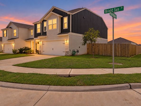 11402 Bright Sun Drive, Houston TX 77048