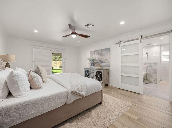 10106 Inwood Drive, Houston TX 77042