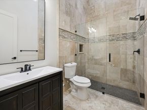 11 River Circle, Houston TX 77063