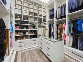 11 River Circle, Houston TX 77063