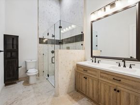 11 River Circle, Houston TX 77063