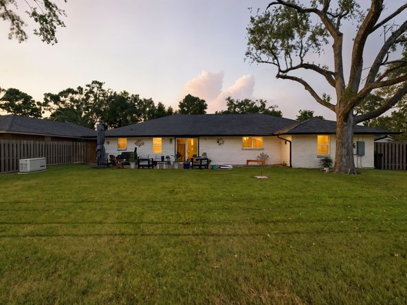 8903 Railton Street, Houston TX 77080