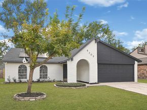 6703 Casablanca Drive, Houston TX 77088