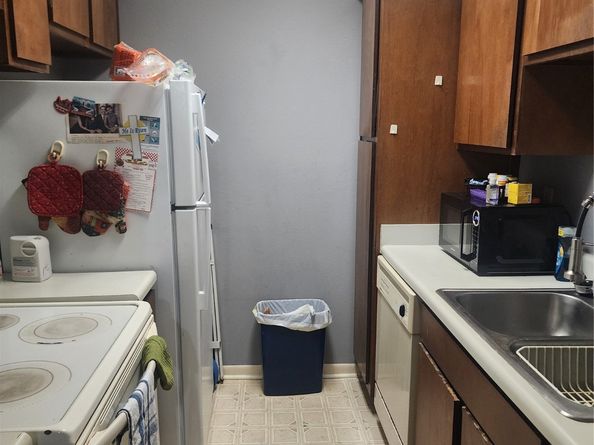 8517 Hearth Drive 2, Houston TX 77054