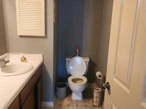 8517 Hearth Drive 2, Houston TX 77054