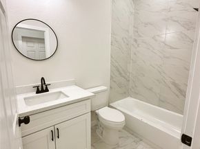 326 1/2 Clearwater A-B Street, Houston TX 77029