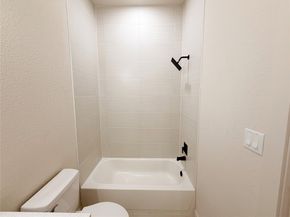 326 1/2 Clearwater A-B Street, Houston TX 77029