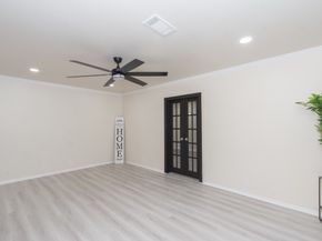 5834 Overdale Street, Houston TX 77033