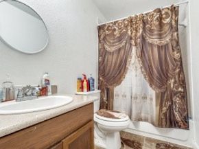 19507 Remington Bend Drive, Houston TX 77073