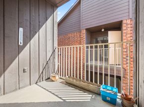 3100 Walnut Bend Lane 120, Houston TX 77042