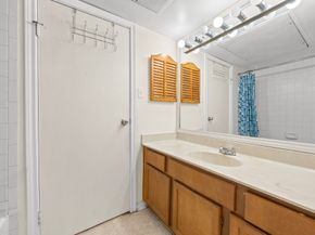 3100 Walnut Bend Lane 120, Houston TX 77042