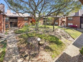 3100 Walnut Bend Lane 120, Houston TX 77042