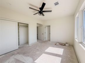 11606 Royal Parkside Place, Houston TX 77082