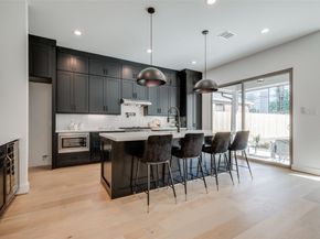 920 E 25TH Street, Houston TX 77009