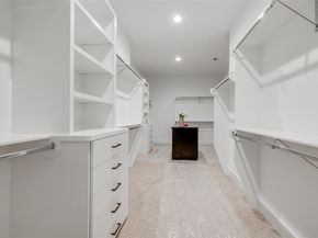 920 E 25TH Street, Houston TX 77009