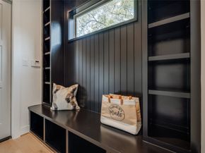 920 E 25TH Street, Houston TX 77009