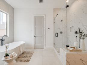 920 E 25TH Street, Houston TX 77009