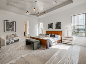 920 E 25TH Street, Houston TX 77009