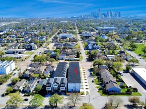 4814 Cochran Street, Houston TX 77009