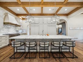 3818 Del Monte Drive, Houston TX 77019