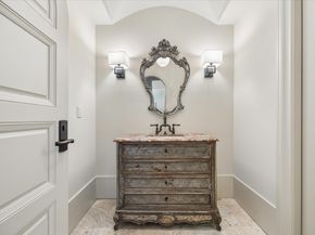3818 Del Monte Drive, Houston TX 77019