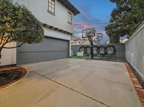 3818 Del Monte Drive, Houston TX 77019
