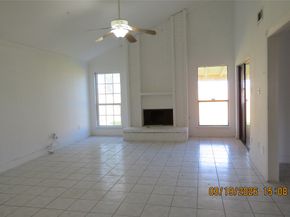 6527 Gladewell Drive, Houston TX 77072