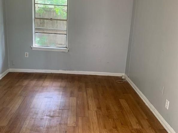 5818 Westover Street, Houston TX 77033